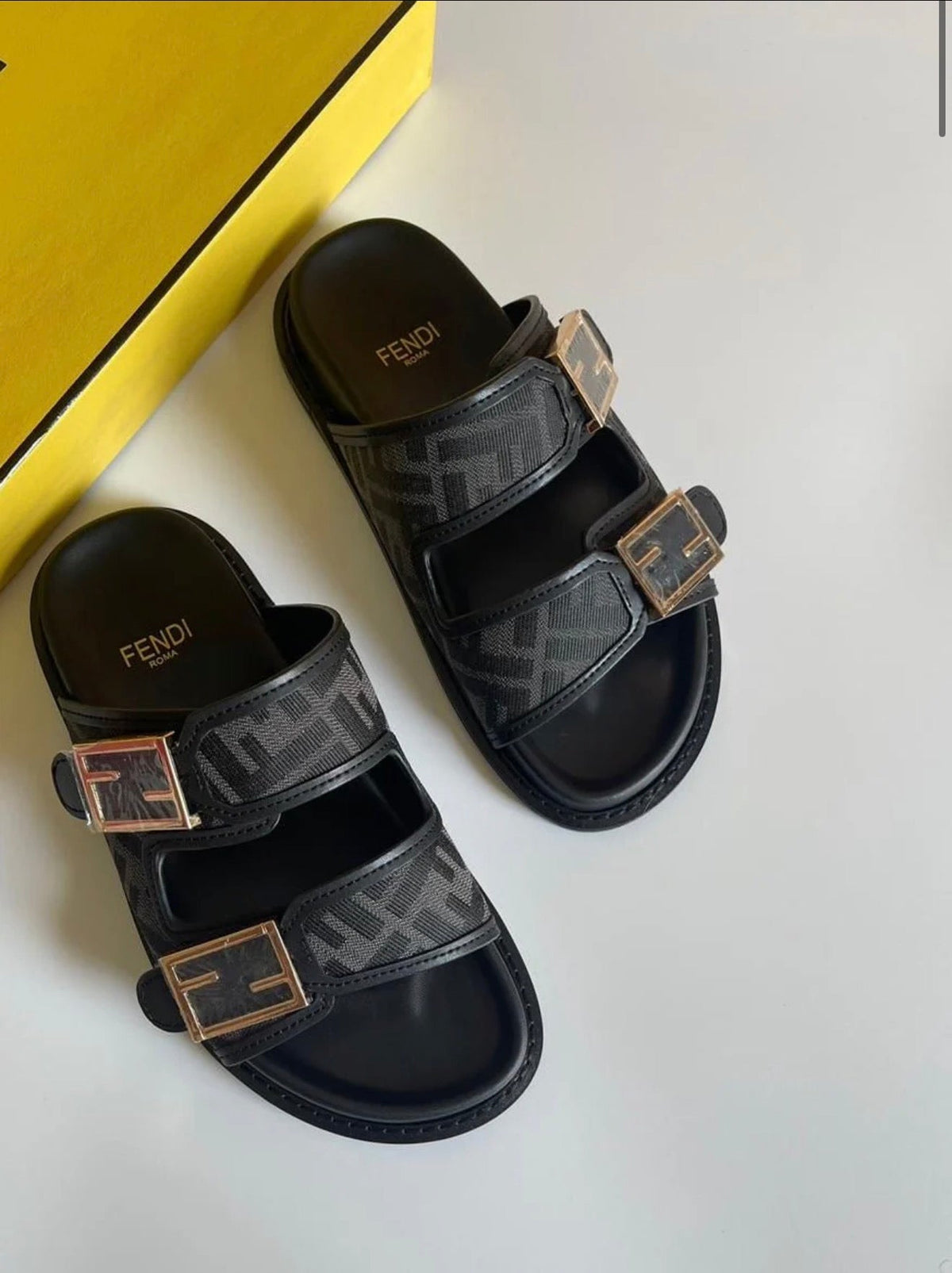 “FNDI“ SANDALS
